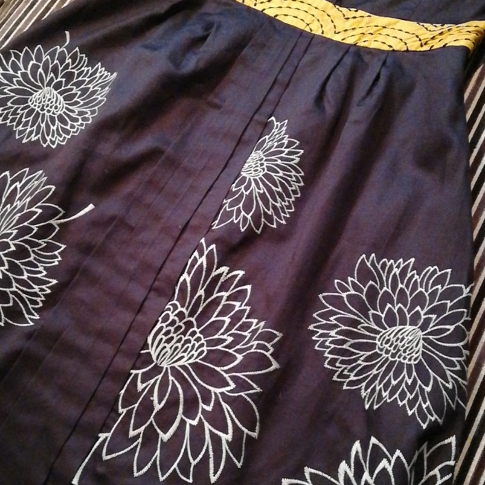 Strapless Anthropologie dress - Picture 7 of 8